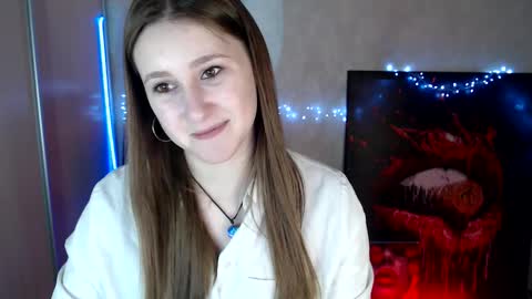 kamilla_love_ online show from 04-21-26, 12:11