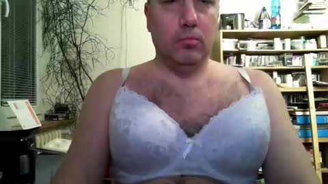 Kamil Lipovy online show from 01-07-26, 09:39