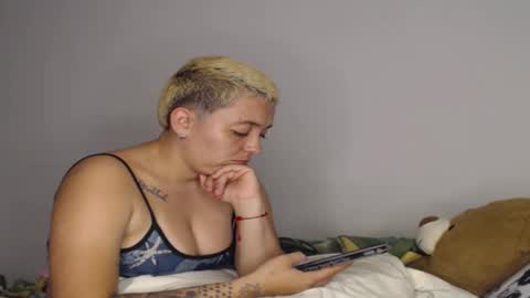 kammy   y   camila online show from 02-03-26, 10:48