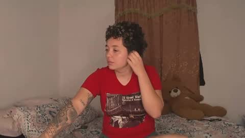 Snapshot of kammy_cami chatting on 06-09-26, 11:00 kammy y camila online show from 06-09-26, 11:00