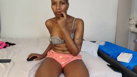 kandy_sweetss online show from 04-30-26, 08:20