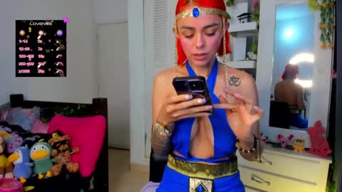 hello  Im Danni online show from 05-17-26, 12:12