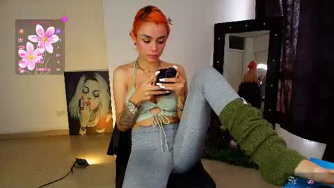 hello  Im Danni online show from 07-31-26, 12:04