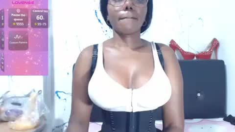 Snapshot of kandysexy chatting on 10-01-25, 05:08 Paola online show from 10-01-25, 05:08