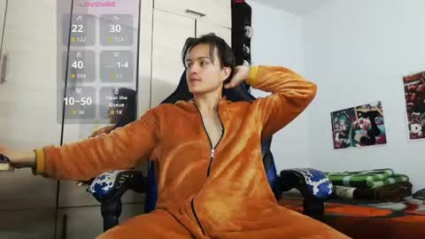 andres online show from 08-06-26, 11:12