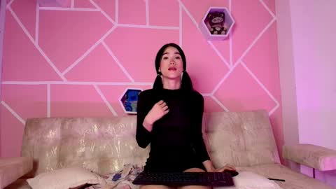 kaoriille online show from 01-21-25, 11:55