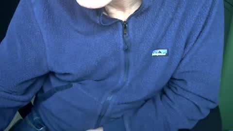 Snapshot of kapitein_rob chatting on 12-26-24, 01:10 Robbie online show from 12-26-24, 01:10