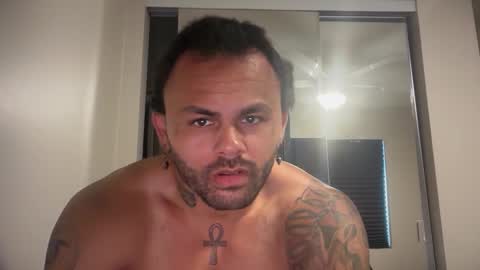 Snapshot of kaptanhook9 chatting on 04-19-26, 10:45 kaptanhook9 online show from 04-19-26, 10:45