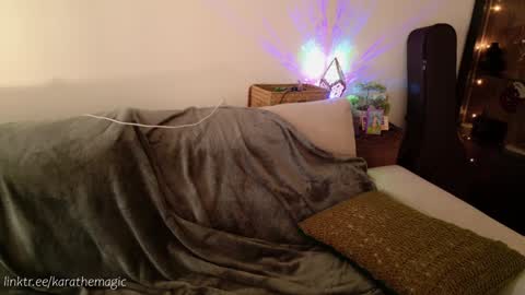 I am here around 5am GMT karathemagic online show from 02-05-25, 08:54