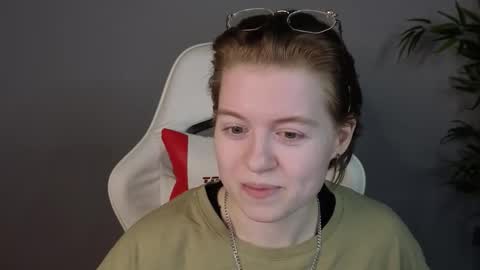 Karen online show from 03-26-26, 09:37