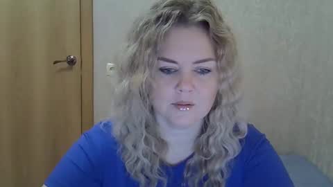 karennelsonx online show from 11-30-25, 02:54