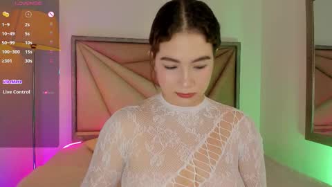 Karen online show from 10-15-25, 05:07