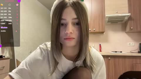 May online show from 12-22-25, 04:37