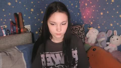 karicherry online show from 04-20-26, 04:43