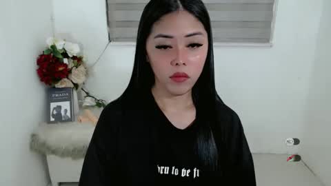 I AM BELLE online show from 10-03-25, 09:28