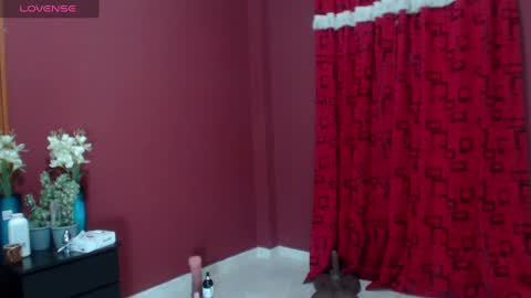 KarinaSimonz online show from 01-08-25, 07:34