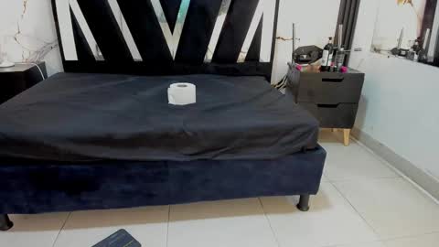 KarinaSimonz online show from 09-27-25, 07:19