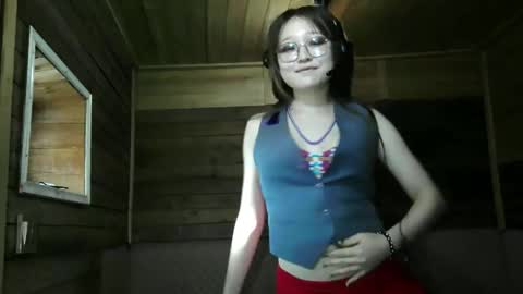 Snapshot of karindesisto chatting on 11-25-25, 04:34 Elisa online show from 11-25-25, 04:34