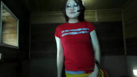 Snapshot of karindesisto chatting on 11-27-25, 04:03 Elisa online show from 11-27-25, 04:03