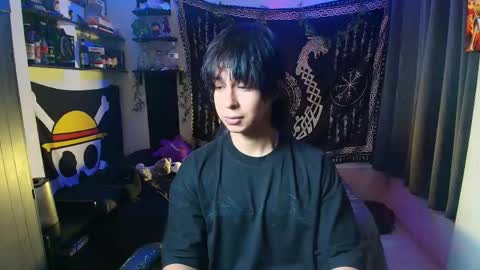 Snapshot of kariozzz chatting on 05-18-26, 07:41 call me kai 3 online show from 05-18-26, 07:41