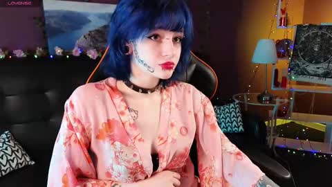 karkadeshk online show from 11-14-25, 10:03