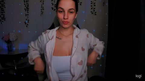 Snapshot of karla_lim chatting on 02-10-25, 10:19 karla_lim online show from 02-10-25, 10:19