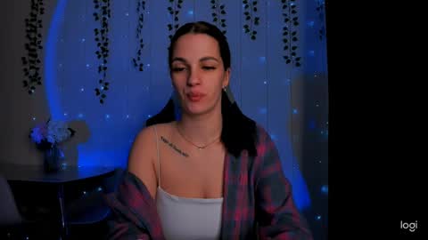 Snapshot of karla_lim chatting on 02-13-25, 10:11 karla_lim online show from 02-13-25, 10:11
