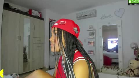Snapshot of karla_santoro chatting on 12-28-24, 05:12 Karla Santoro online show from 12-28-24, 05:12