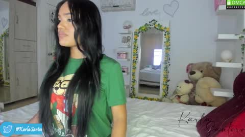 Snapshot of karla_santoro chatting on 01-13-25, 04:39 Karla Santoro online show from 01-13-25, 04:39