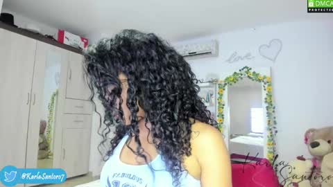 Snapshot of karla_santoro chatting on 02-26-25, 05:20 Karla Santoro online show from 02-26-25, 05:20