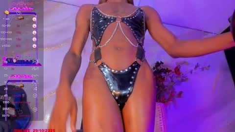 Snapshot of karlaebony_ts chatting on 10-29-25, 01:57 KARLA online show from 10-29-25, 01:57