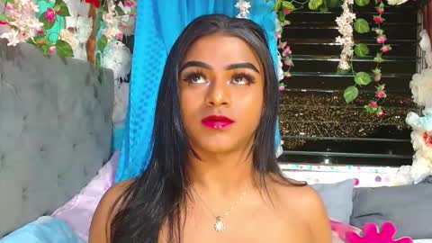 KARLY.  online show from 02-07-26, 02:37