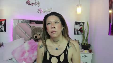 Karly Moonns online show from 06-05-26, 10:10