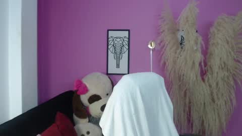 KARLYE online show from 10-09-25, 02:31