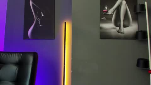   online show from 06-17-26, 03:46
