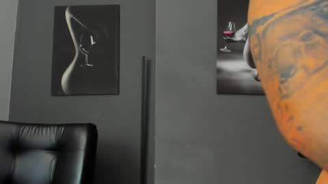   online show from 06-23-26, 06:17