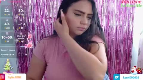 Snapshot of karol_09 chatting on 12-05-24, 07:06 karol 09 online show from 12-05-24, 07:06