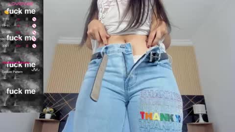 karol_cortes online show from 04-17-26, 02:53