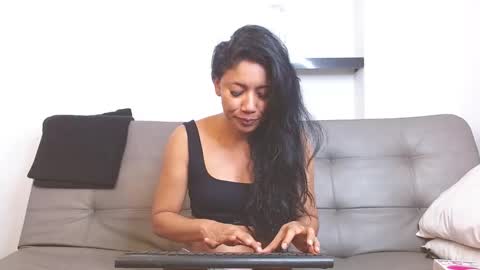 karolina  online show from 02-15-25, 03:09