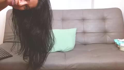 karolina  online show from 03-02-25, 04:50