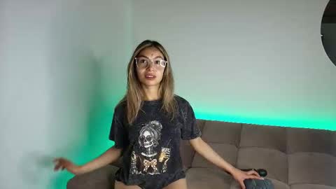 karol_goode online show from 10-28-25, 03:32