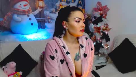 Karol Kenedy online show from 12-02-25, 06:08