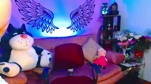 Snapshot of karol_kennedy chatting on 05-19-26, 06:53 Karol Kenedy online show from 05-19-26, 06:53