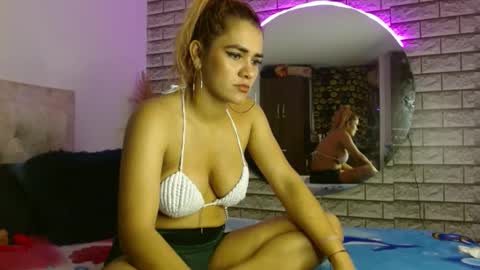 Karol labichota online show from 12-19-24, 04:02