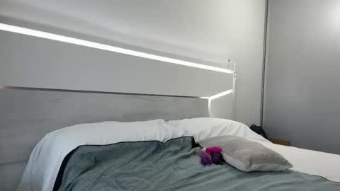 Snapshot of karol_loves chatting on 10-06-25, 01:41 Karol online show from 10-06-25, 01:41