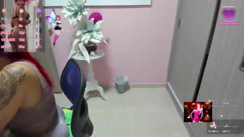 Snapshot of karol_milf__ chatting on 09-21-25, 10:00 kAROL MILF online show from 09-21-25, 10:00