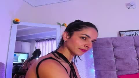 Karol online show from 11-14-25, 01:10