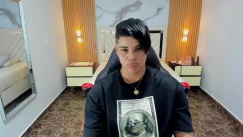 Snapshot of karolandluna chatting on 05-02-26, 07:30 Karol and Luna online show from 05-02-26, 07:30