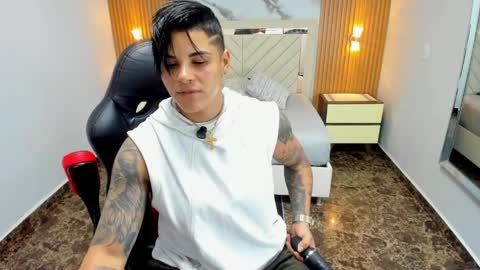 Snapshot of karolandluna chatting on 05-07-26, 07:19 Karol and Luna online show from 05-07-26, 07:19