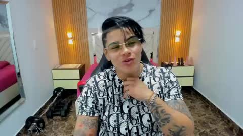 Snapshot of karolandluna chatting on 05-11-26, 08:28 Karol and Luna online show from 05-11-26, 08:28